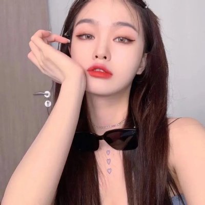 迷雾中的她